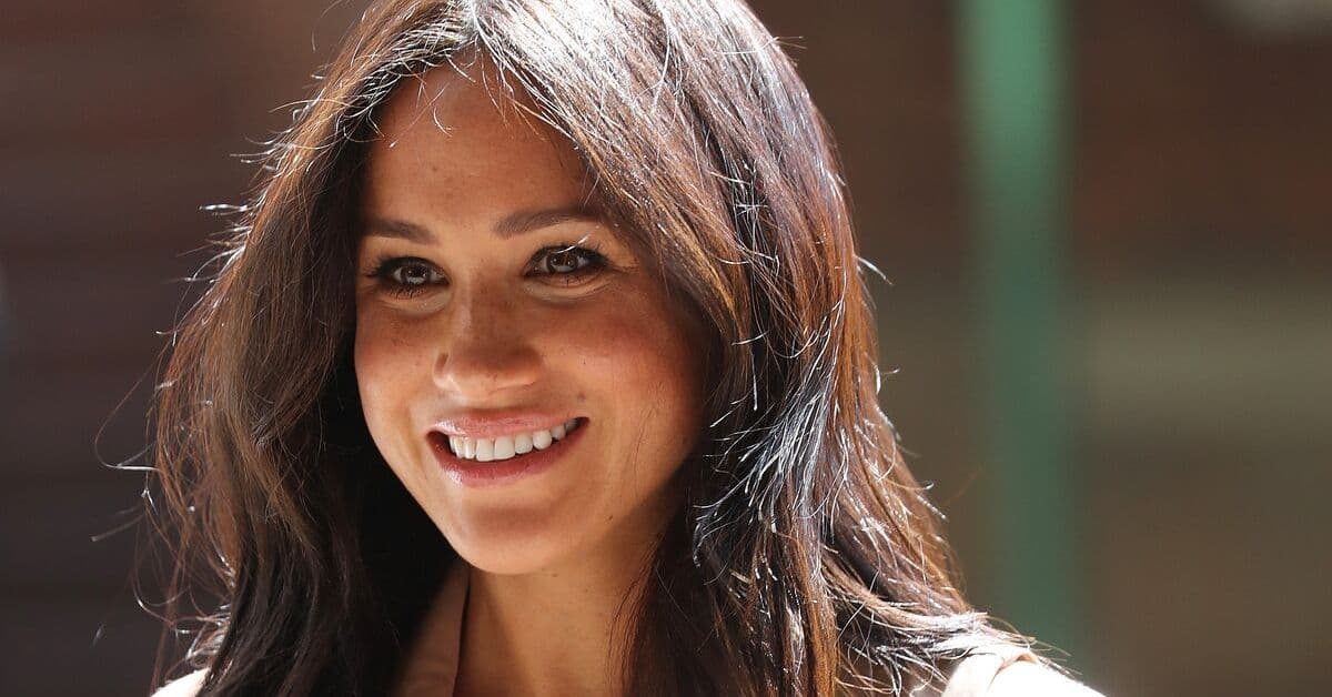 Meghan Markle recicló looks en su gira por África y nos mostró los diseños más favorecedores