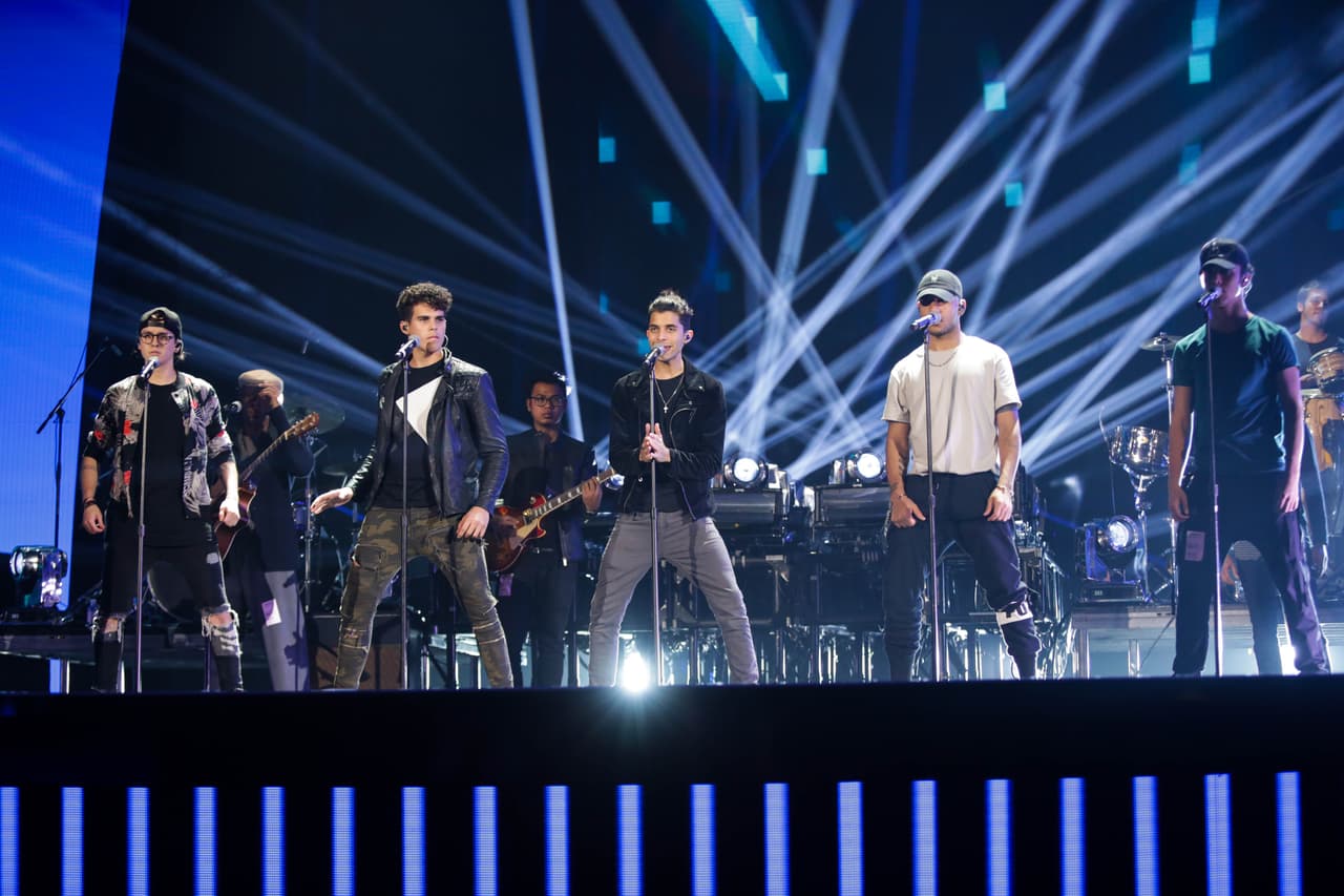 Están nominados en la categoría de Mejor Nuevo Artista y fácilmente pudieran llevarse el gramófono. ¿Será así? Sea como sea el crecimiento de estos chicos ha sido increíble desde que ganaron la primera temporada de La Banda. Te dejamos con lo mejor de su ensayo.