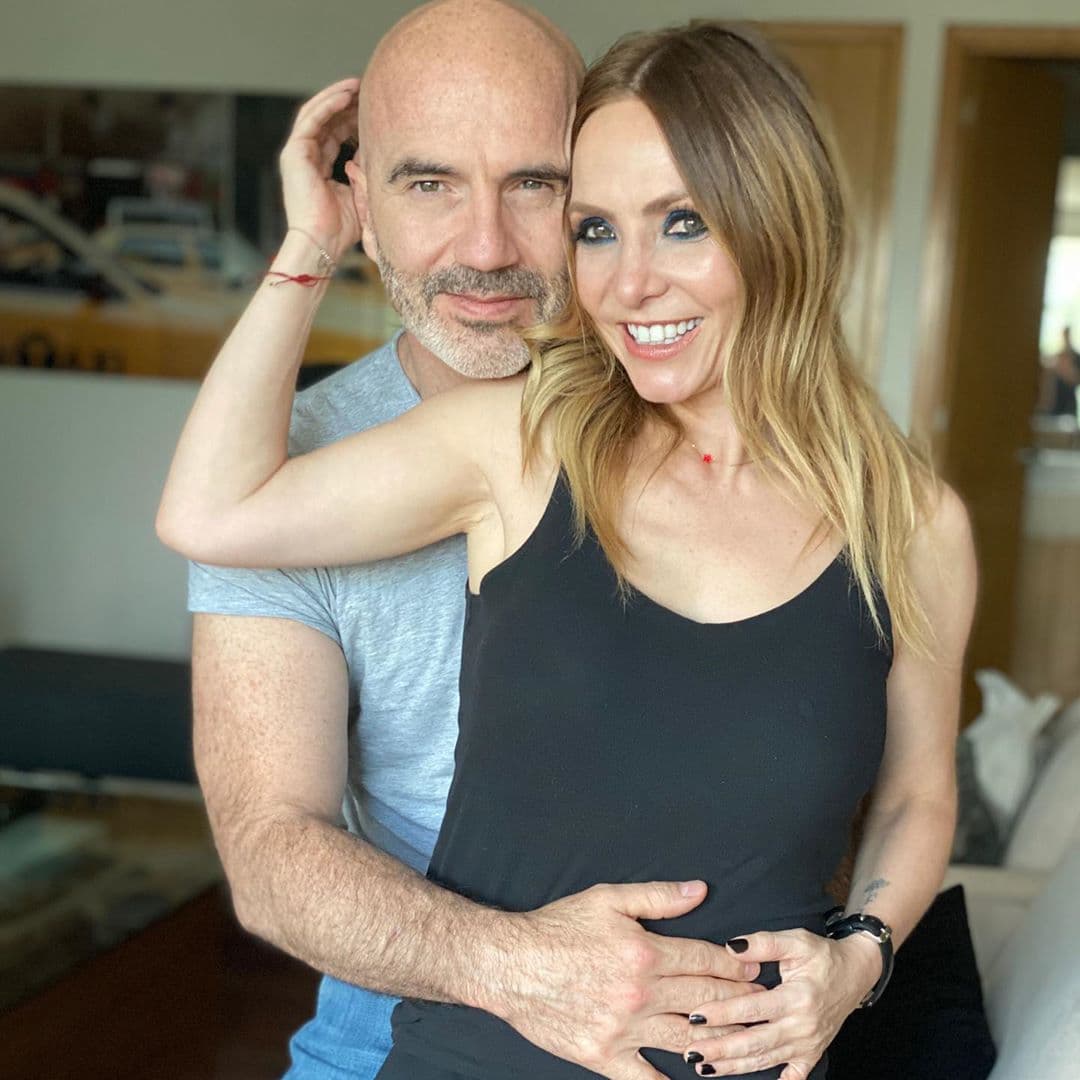 La cantante tuvo sÃntomas de resfriado severo y también informó que, tanto su esposo como su pequeño hijo, también están contagiados, pero se sienten bien.