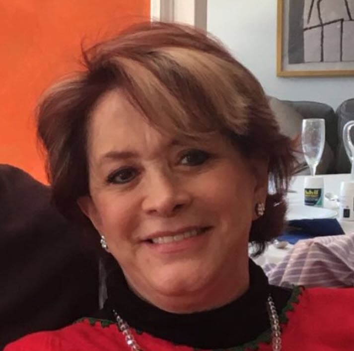 Cecilia Romo tuvo una importante trayectoria en teatro, cine y televisión. Participó en exitosas telenovelas, entre las que se encuentran: Como Tú No Hay 2, 'Cadenas de amargura', Silvia Pinal, Frente a Ti y 'Mañana es para siempre'.