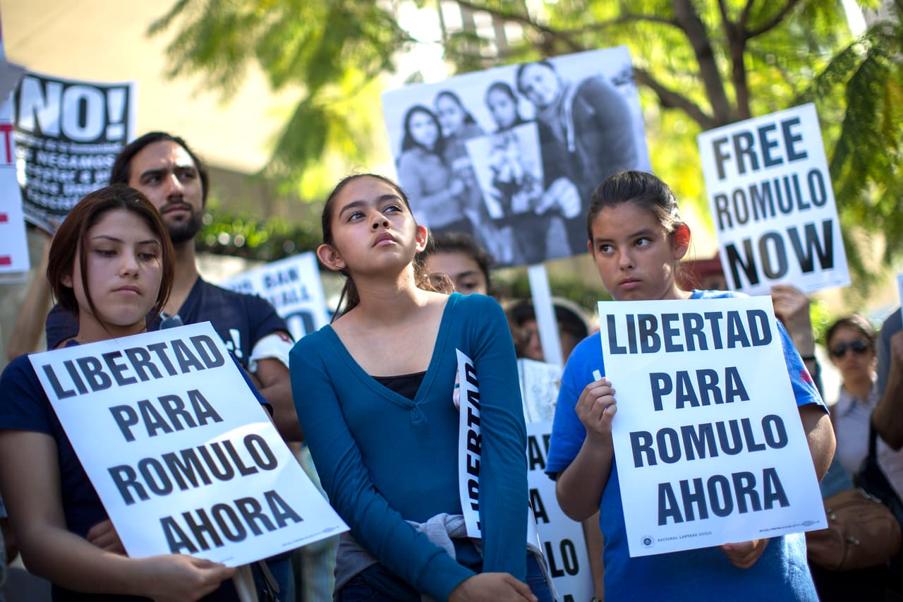 Padres dejan de ir hasta a los partidos de fútbol de sus hijos en Los Ángeles por temor a operativos de ICE