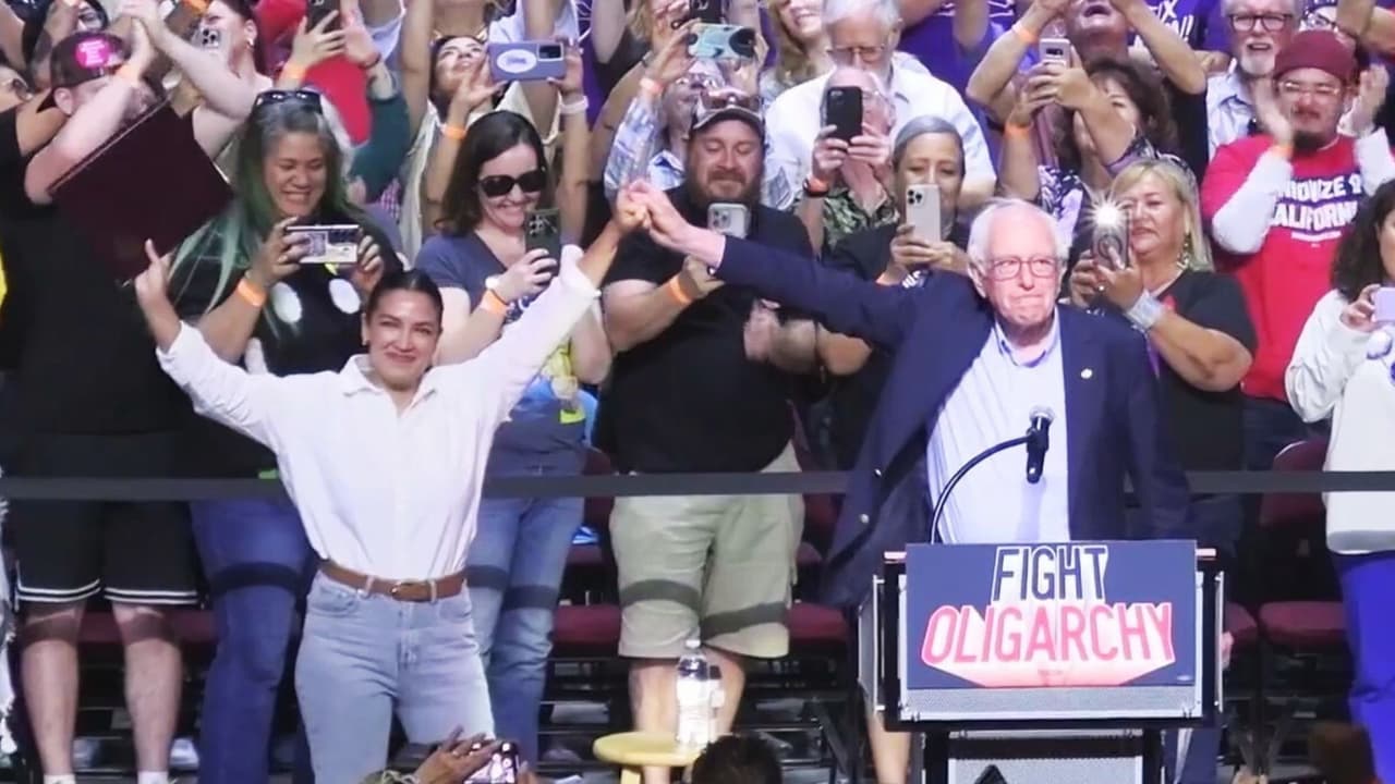 “El país no es solo de multimillonarios”: Bernie Sanders arremete contra Musk y Trump desde el Valle Central de California