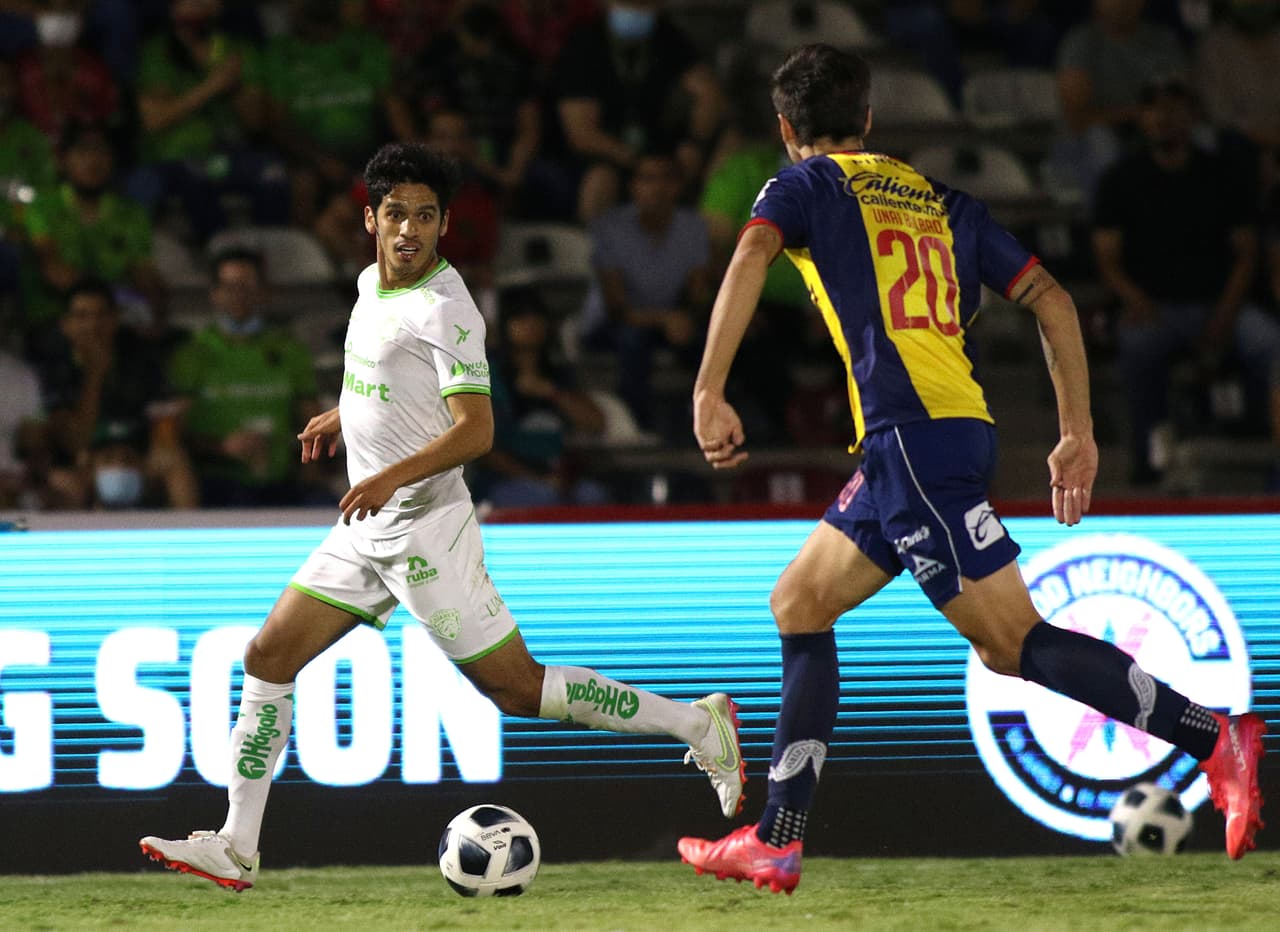 La solitaria anotación de Diego Rolán desde los once pasos le la la victoria a los fronterizos 1-0 sobre los potosinos.