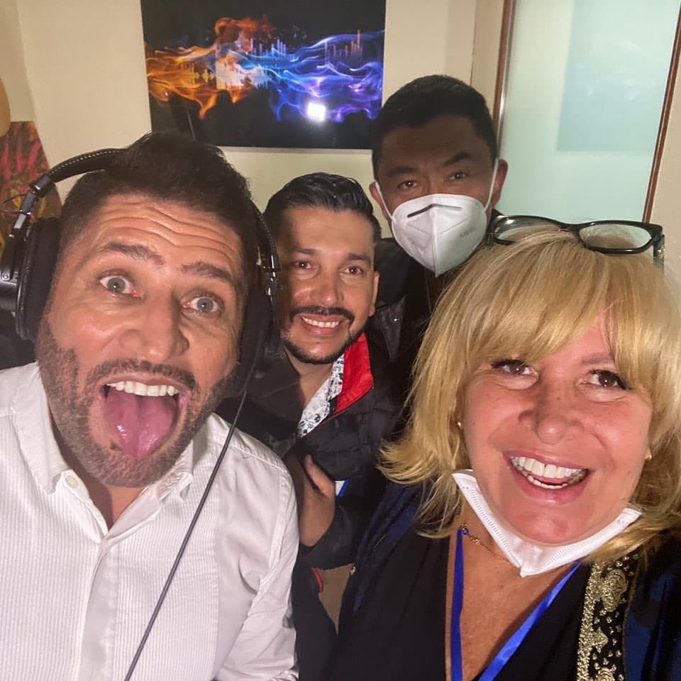 Reconoció que gracias a que sabía trabajar en equipo pudo sacar adelante los tres shows que producía: Hoy, Laura sin censura y Guerreros.