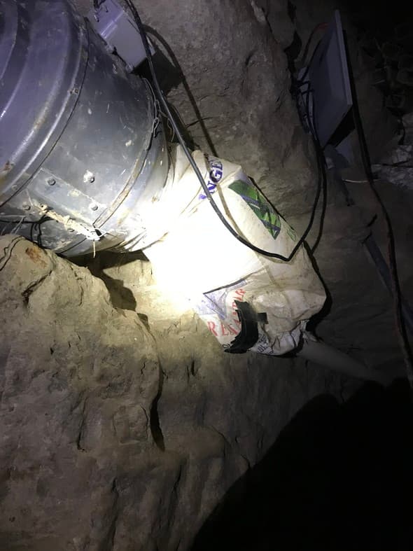 "Aunque los carteles continuarán usando sus recursos para tratar de romper nuestra frontera, la DEA y nuestros socios de la SDTTF usaremos nuestros para garantizar que fracasen y que nuestra frontera sea segura", agregó Callery desde uno de los accesos al pasadizo donde habló con los medios.