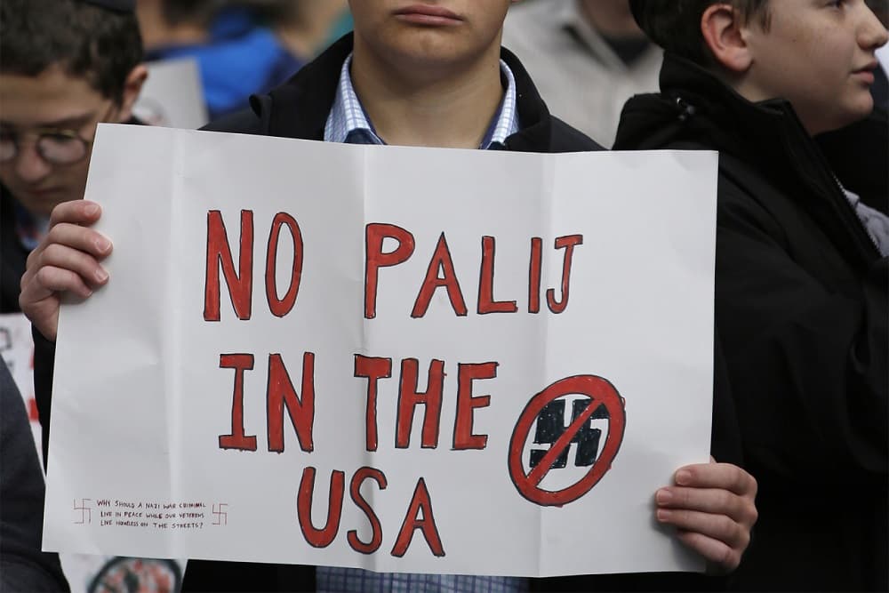 Un criminal de guerra nazi vive en EEUU, tiene una orden de deportación, pero ICE no puede expulsarlo