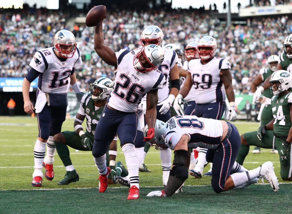 <b>4) New England Patriots (8-3)</b>. Ganarle a unos alicaídos Jets no era un mérito sino un deber. En la Semana 15 podrían tener un ensayo de lo que sería un hipotético duelo de Playoff con Pittsburgh.
