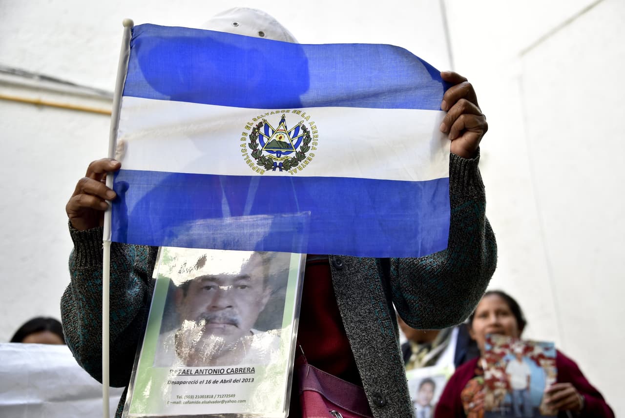 Madres de migrantes centroamericanos escriben al Papa desde México