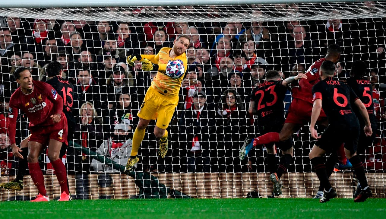 Jan Oblak estuvo atento y aguantó todos los embates del conjunto inglés.