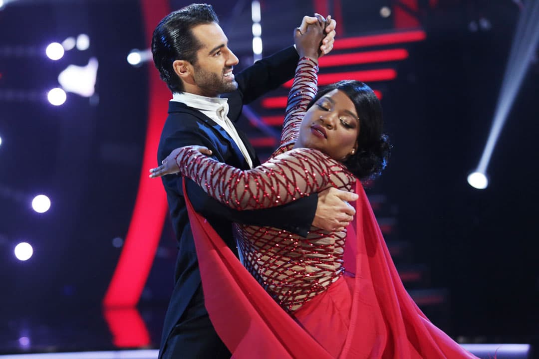 Chikybombom enfrenta la eliminación por segunda ocasión en la temporada. La primera vez venció a la actriz Marlene Favela.