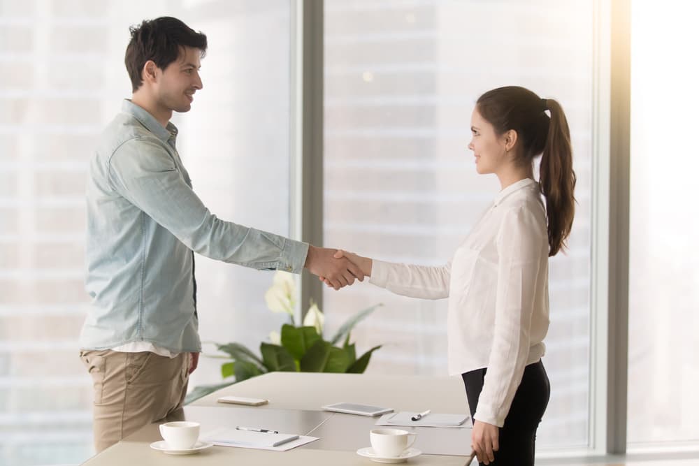 Su excusa será “eso no fue exactamente lo que te dije, o lo que te prometí”, y utilizarán sus habilidades naturales para quedar bien con todos y cumplir lo prometido a su manera.