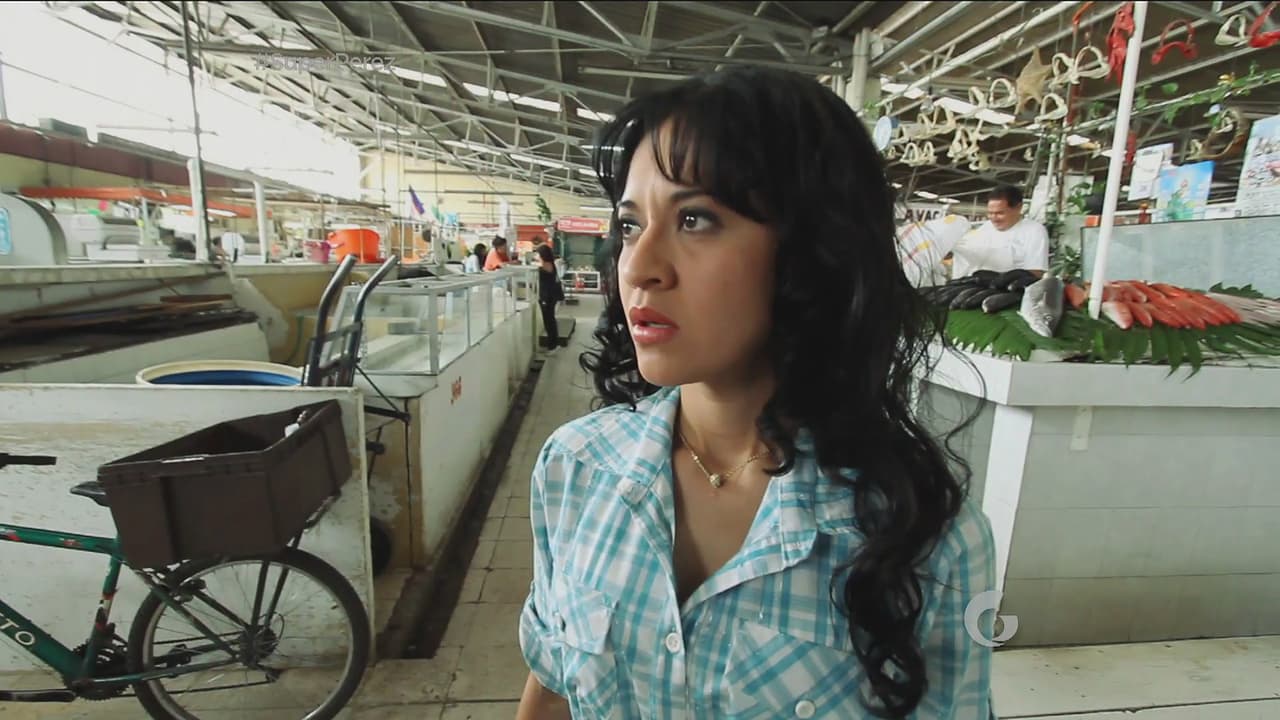 Mientras tanto, Martha y su mamá fueron al mercado y ahí descubrió que no sólo escucha los pensamientos de su hija, ¡sino de todos los demás!