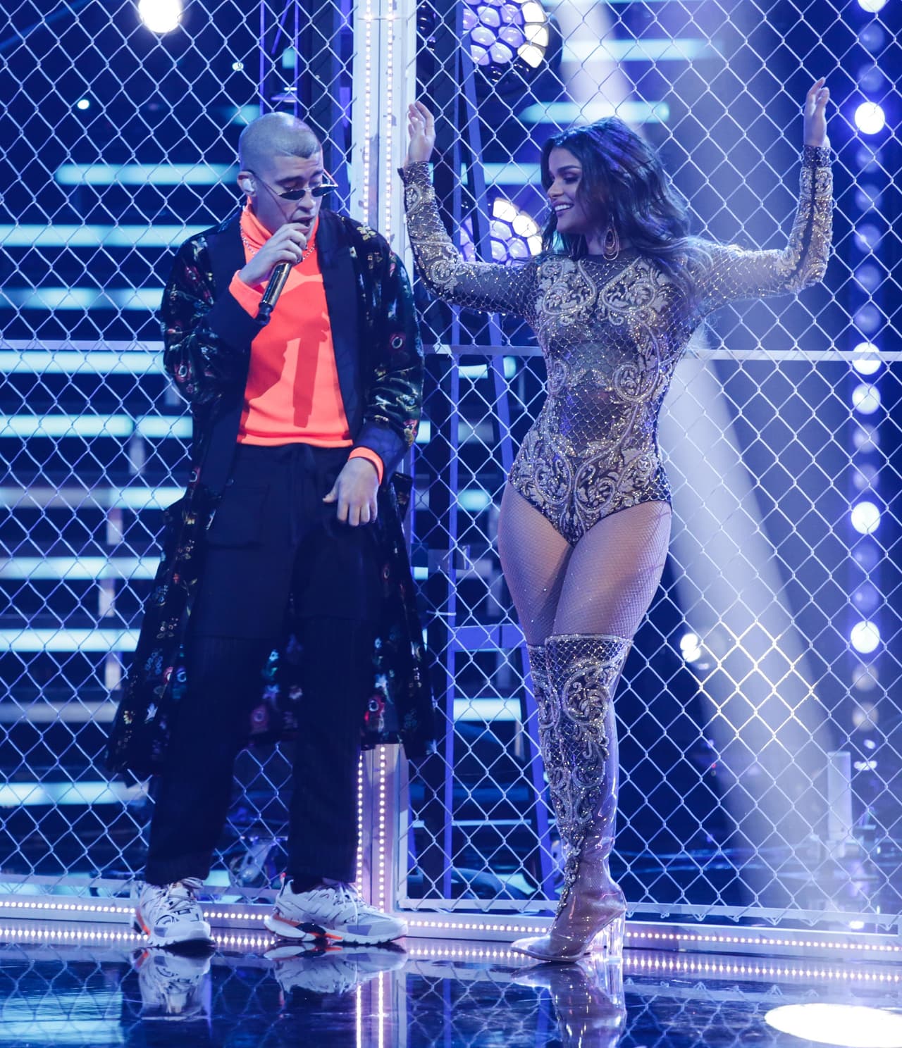 Ella estaba satisfecha con esta colaboración.