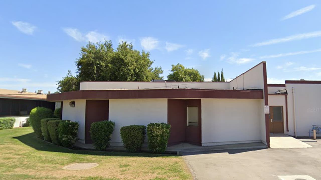 <b> - Good Samaritan Hospital - 901 Olive Drive, Bakersfield, CA </b>
<br>