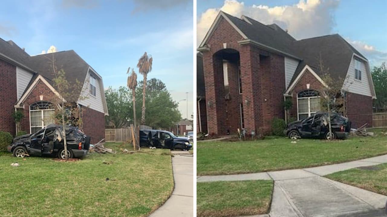 Vehículo se estrella contra una casa luego de competir en una carrera callejera al norte de Houston