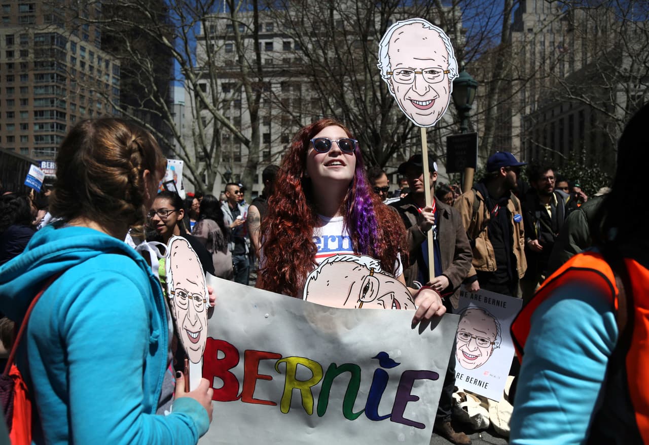 La gran mayoría de los que asistieron al evento de Nueva York de Sanders eran jóvenes en sus 20s.