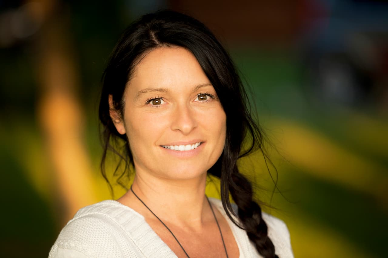 Ciertas circunstancias que te inquietan se traducirán en algo positivo para ti, lo importante es que seas realista, aproveches bien tu tiempo y no te dejes influir por gentes negativas que lo único que saben hacer es intimidar, agrandar y exagerarlo todo y causar problemas en tu vida ¡aléjales de ti!