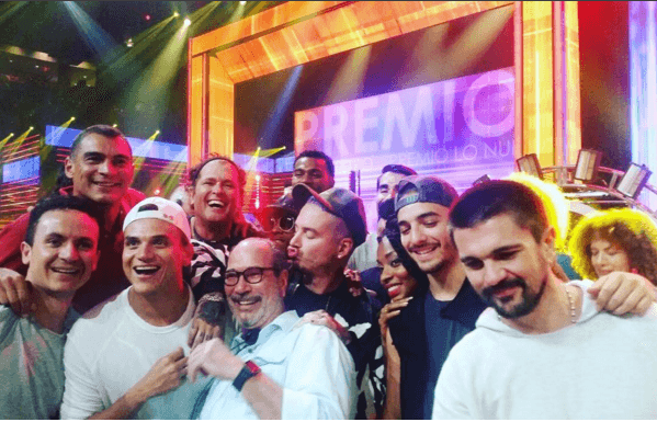 Los colombianos armaron un ambiente bárbaro, así que podremos adivinar la fiesta que se nos vendrá con el homenaje a Carlos Vives.