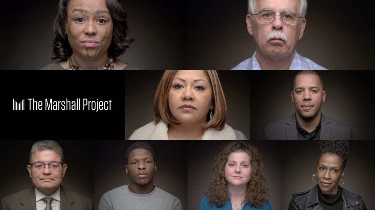 #WeAreWitnesses es un proyecto presentado por The Marshall Project, Univision Chicago, WBEZ y Chicago Reader.