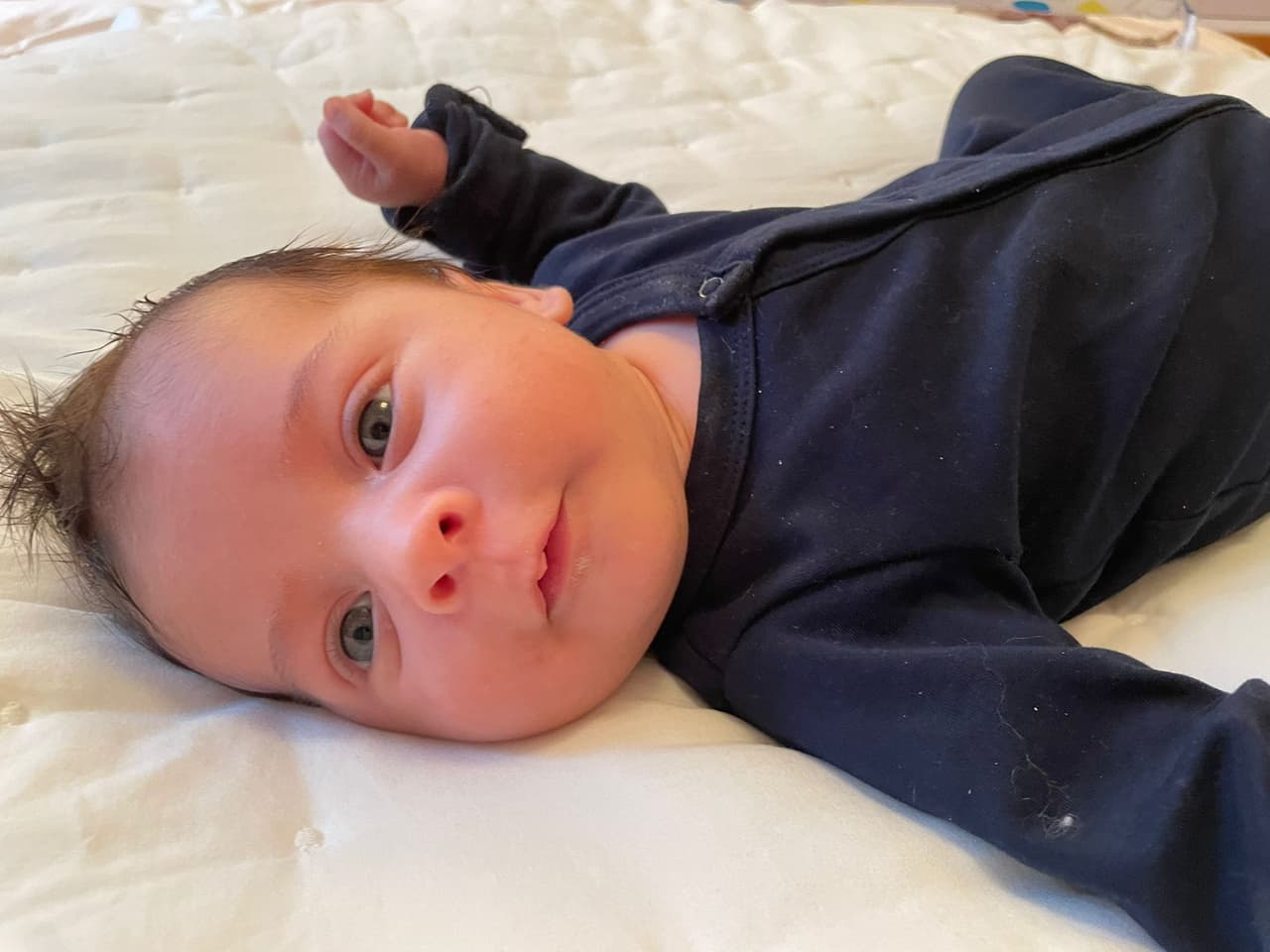 "Con todo el amor que alberga mi corazón, les presento al hombrecito que me tiene derretida de amor, de ilusión" comentaba a sus seguidores en redes.