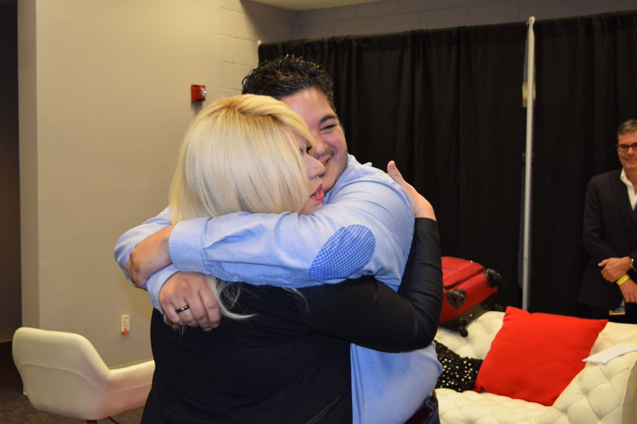 El emocionante encuentro entre Miguel Carrasquillo con la diva ponceña ocurrió durante el KQ Live Concert