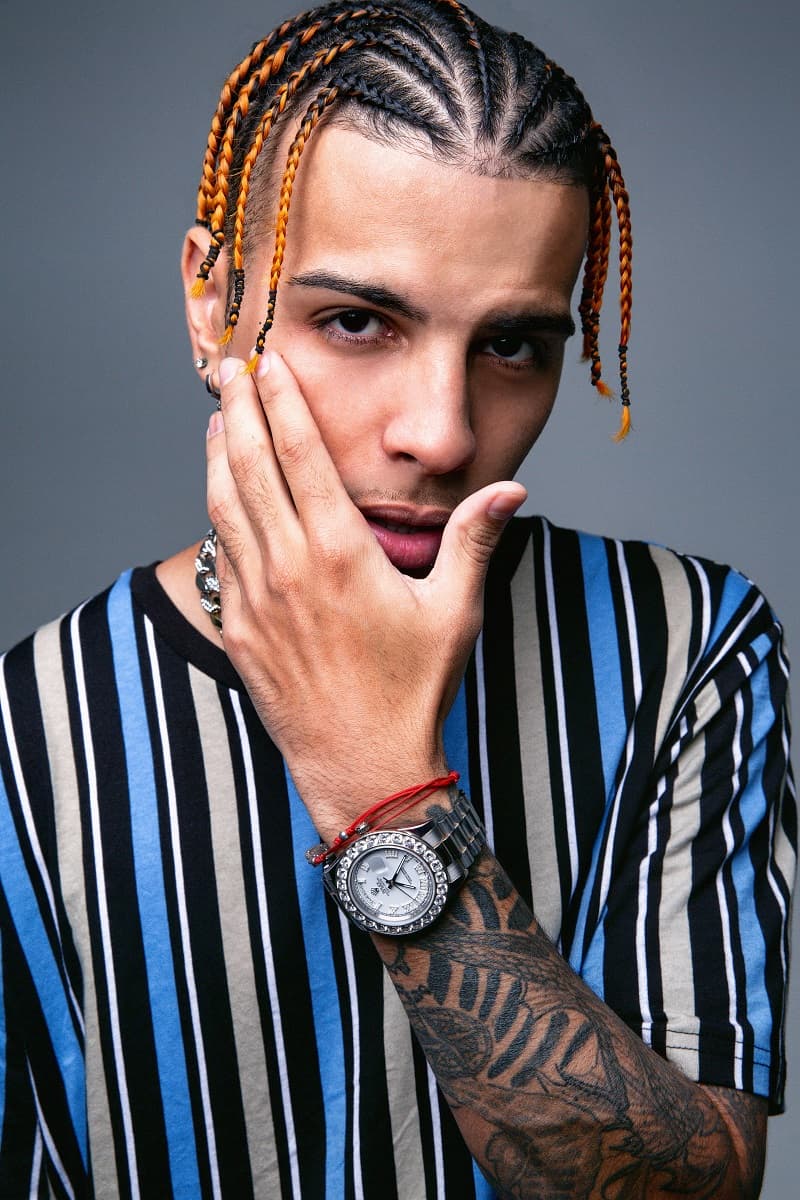 <b>Rauw Alejandro: </b>cantante puertorriqueño de música urbana que, además de formar parte de los nominados en la categoría La Nueva Generación Urbana (The New Urban Generation), cantará en vivo su éxito 'Que le dé'.