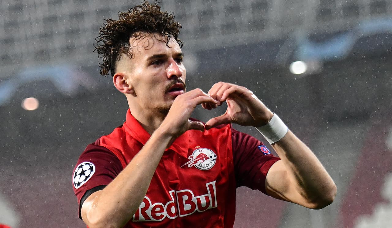 El Bayern despedazó al RB Salzburg 2-6; en 15’ el cuadro de Flick hizo cuatro goles. Por los de Salzburgo marcaron Berisha (4’) y Okugawa (66’); Kristensen (44’) hizo autogol. Lewandowski (21’, 88’), Boateng (79’), Sané (83’) y Lucas Hernández (90+2’) hicieron los del Bayern.