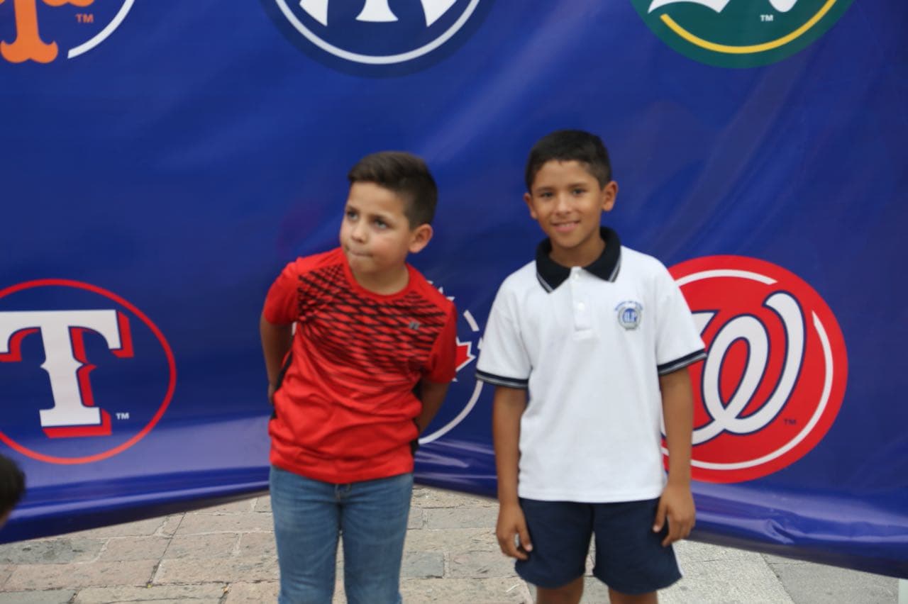 El tradicional Fan Fest fue todo un éxito en la Macroplaza.