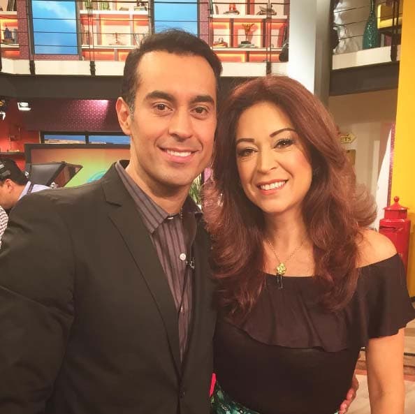 Salvador Mundo y Mayela Orozco fueron los coristas de Juan Gabriel.