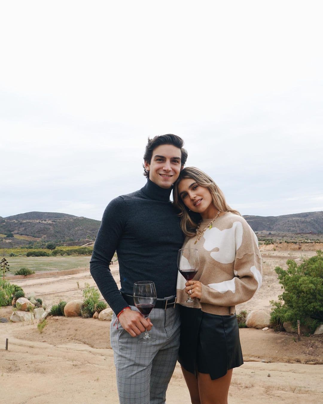 El miércoles 20 de abril de 2022, la protagonista de Si Nos Dejan demostró una vez más el cariño que le ha tomado a la pareja de su hija al dedicarle unas palabras a su 'yerno' en el día de su cumpleaños.