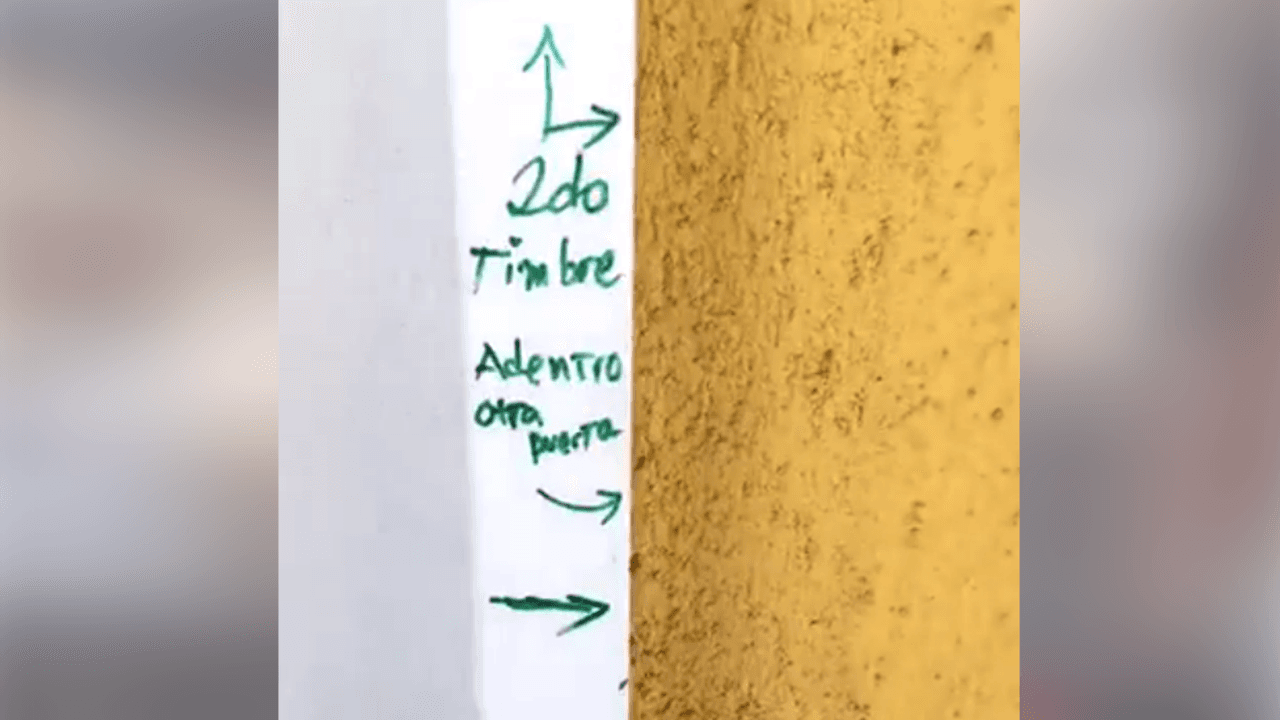 Para tener acceso al consultorio dental clandestino.