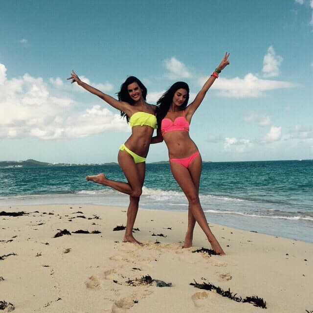 Los bikinazos de Alessandra en Instagram.