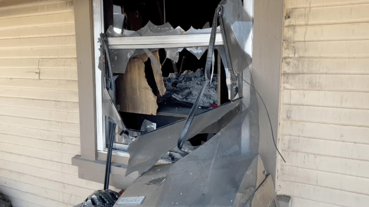 Las causas del incendio están siendo investigadas, pero se presume que fue un accidente sin intención.