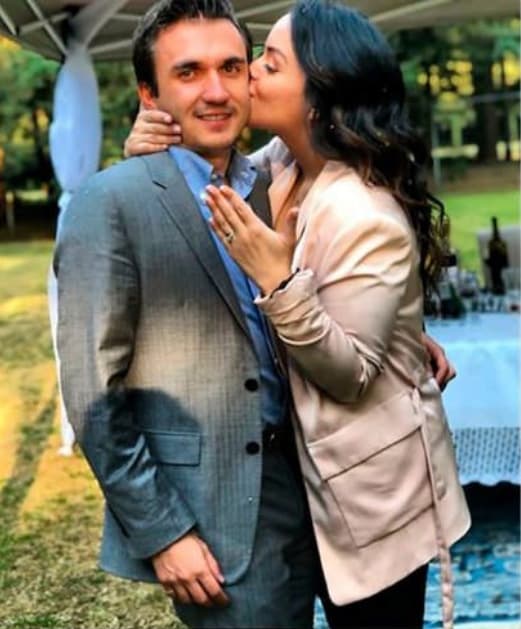 En cuanto a su vida sentimental, en 2018 se comprometió con su pareja:
<a href="https://www.univision.com/entretenimiento/celebridades/ya-crecio-y-esta-listo-para-volar-ludoviquito-p-luche-llegara-al-altar-fotos">Montserrat Ocampo</a> (quien es la hija menor de la política Josefina Vázquez Mota).