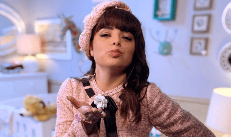 Violeta Isfel desafía a sus fans para ganar una convivencia con ella en su camerino