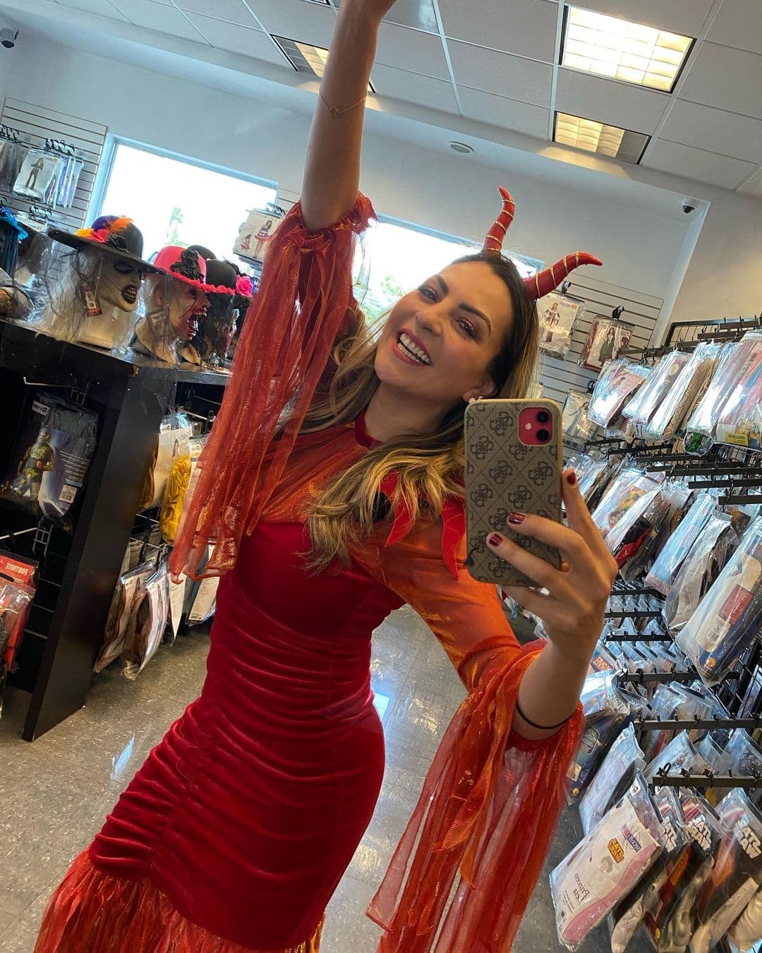 Y dio mucho de qué hablar cuando confesó que en el pasado le fue infiel a una de sus parejas.