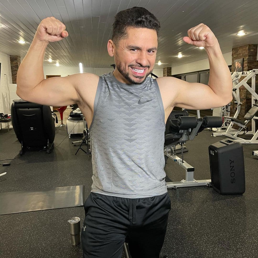 Ahora, más de un mes después, ha podido recuperarse en gran parte, gracias a la buena alimentación y los cuidados médicos, aunque todavía sufre algunas secuelas.