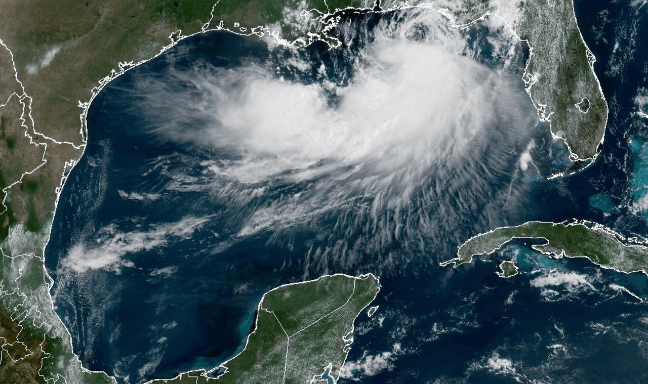 Últimas noticias de la tormenta tropical Bertha: mantiene vientos de 50 mph; y aunque perderá fuerza en los próximos días, se espera que toque tierra la tarde de hoy