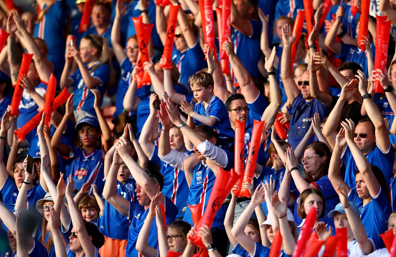 El colorido de su equipo es un elemento clave para que los representantes en cuestión sepan desde dónde viene su respaldo.