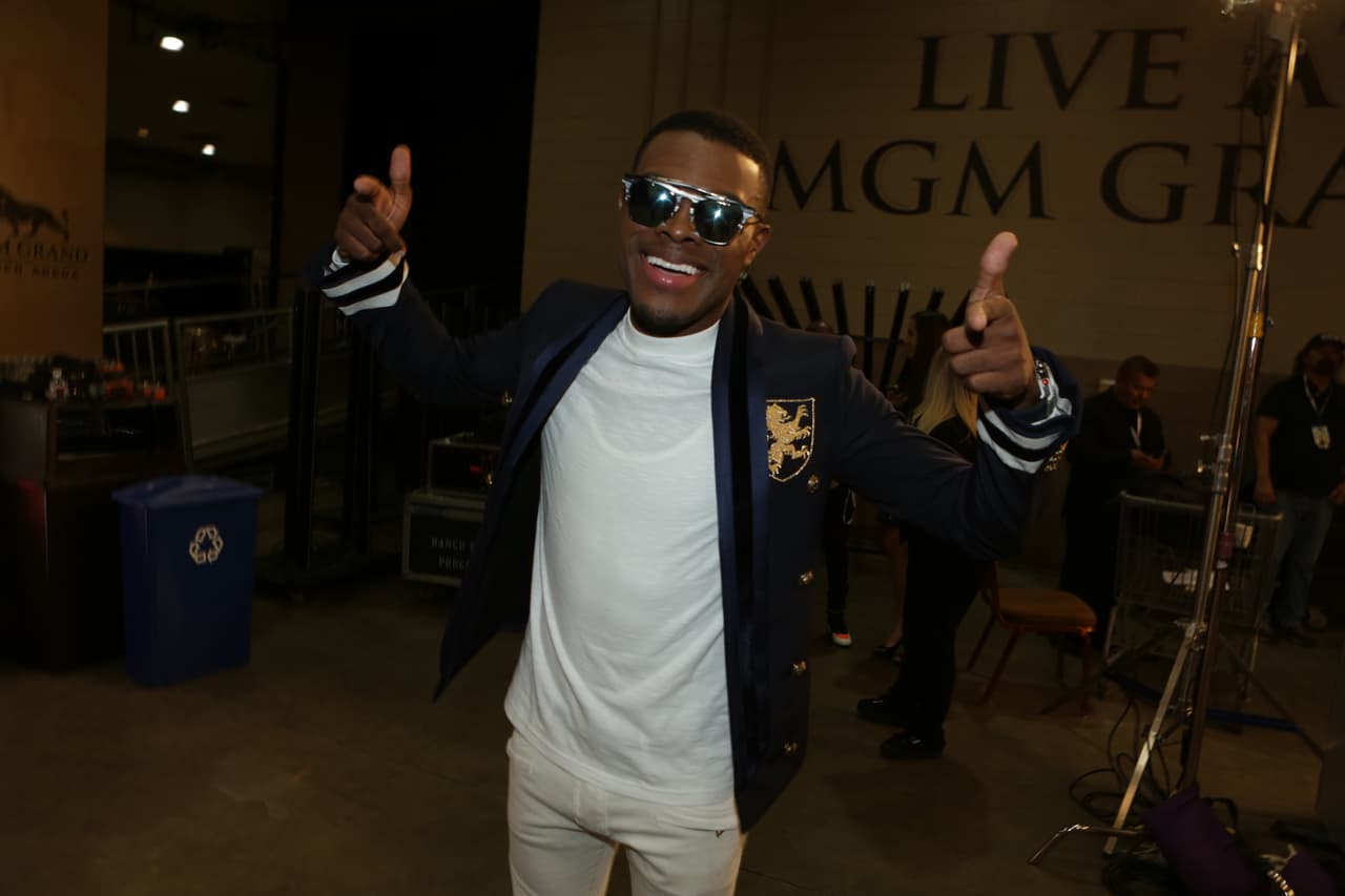 Te llevamos detrás de cámaras de esta entrega quee estuvo espectacular. Selfies, momentos in fraganti y hasta lo que no te imaginas.