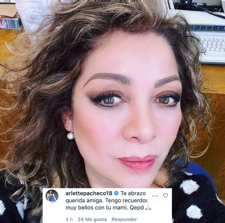 Arlette Pacheco escribió: "Te abrazo querida amiga. Tengo recuerdos muy bellos con tu mami. Qepd".