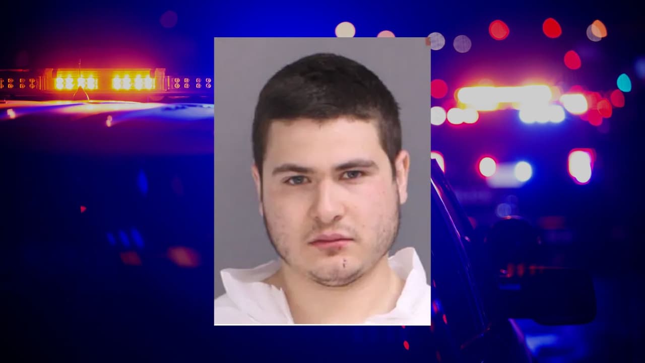 "Me horroriza que no tengas remordimientos": Hijo se declara culpable de matar a su padre