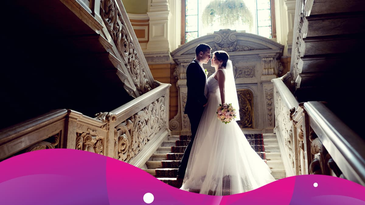 Si la persona de la que se va a divorciar está en otro país se le envían los documentos para que los firme delante de un notario y los regresa para así culminar el trámite.