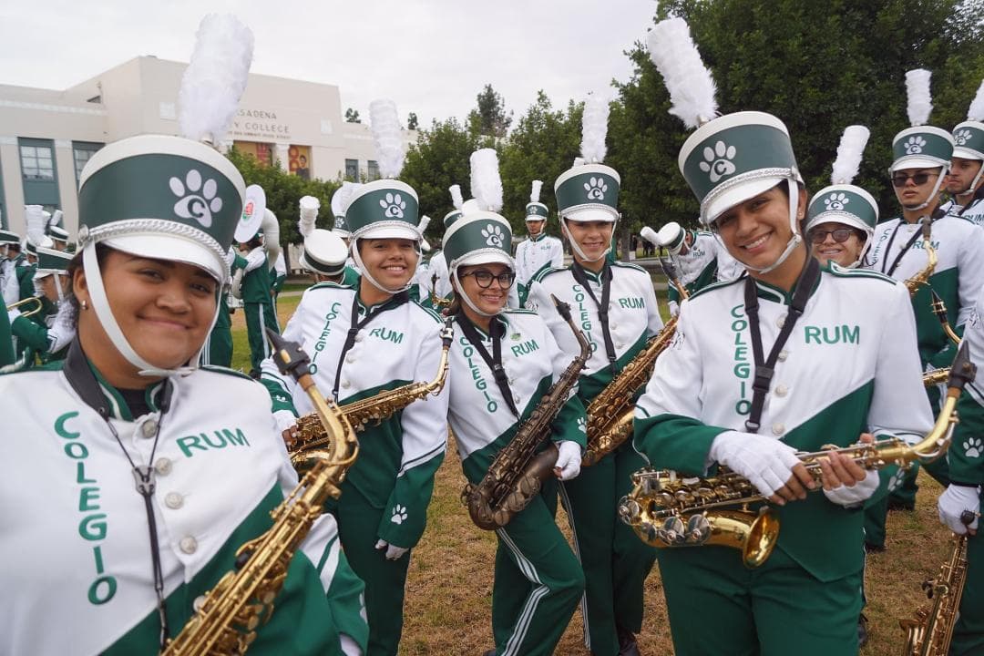 La Centenaria Banda Colegial del Recinto Universitario de Mayagüez (RUM) de la Universidad de Puerto Rico (UPR), celebró virtualmente su centésimo sexto aniversario.
