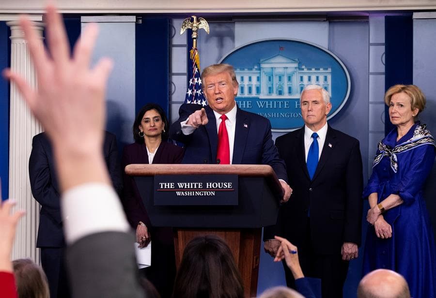 El presidente de los Estados Unidos, Donald Trump, en conferencia de prensa por la pandemia del coronavirus, desde la Casa Blanca este 18 de marzo de 2020.