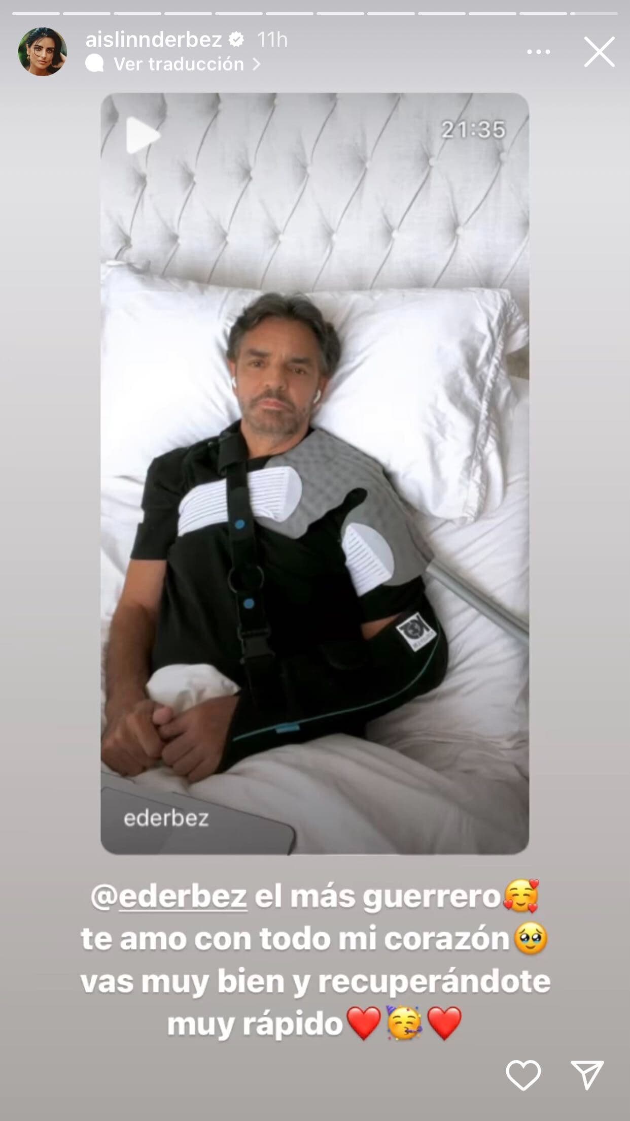 Mientras tanto, su hija mayor, Aislinn Derbez, destacó el valor que ha tenido su famoso padre.