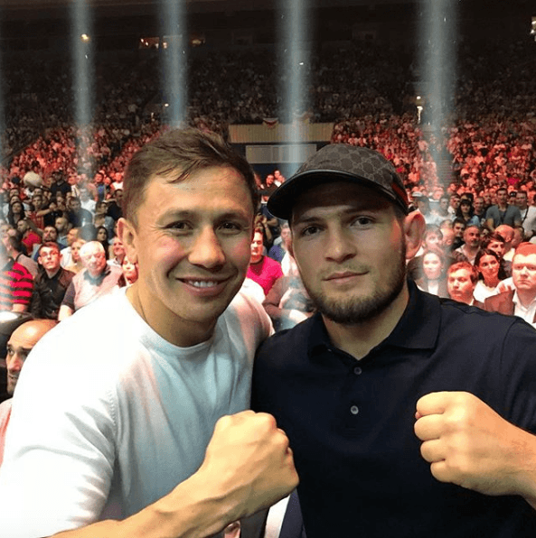 El boxeador kazajo
<b>Gennady Golovkin</b> también hace parte de su álbum. Golpes fuertes en una sola foto. Medalla de plata Olímpica y campeón mundial.