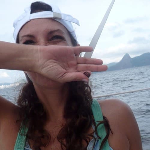 Justo en ese videoclip conoció a Mariana Yazbek, quien apenas era mayor de edad. Su romance fue muy intenso y duró alrededor de un año.