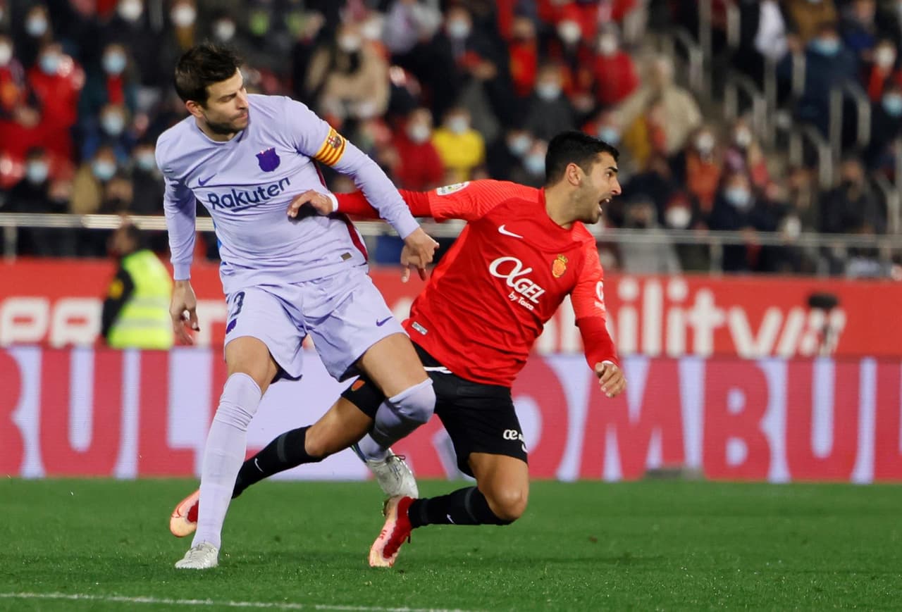 Barcelona derrota al R.C.D. Mallorca por la mínima con gol de Luuk de Jong al minuto 44' durante la Jornada 19 de La Liga y con este resultado ya es quinto en la tabla.