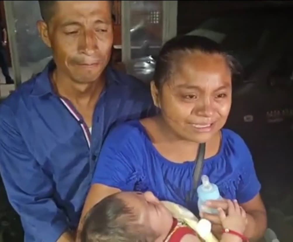 <b>“Siempre confié que Dios me lo iba a regresar y ahora está aquí”</b>, decía la madre emocionada cuando volvió a tener a su hijo en sus brazos.
<br>